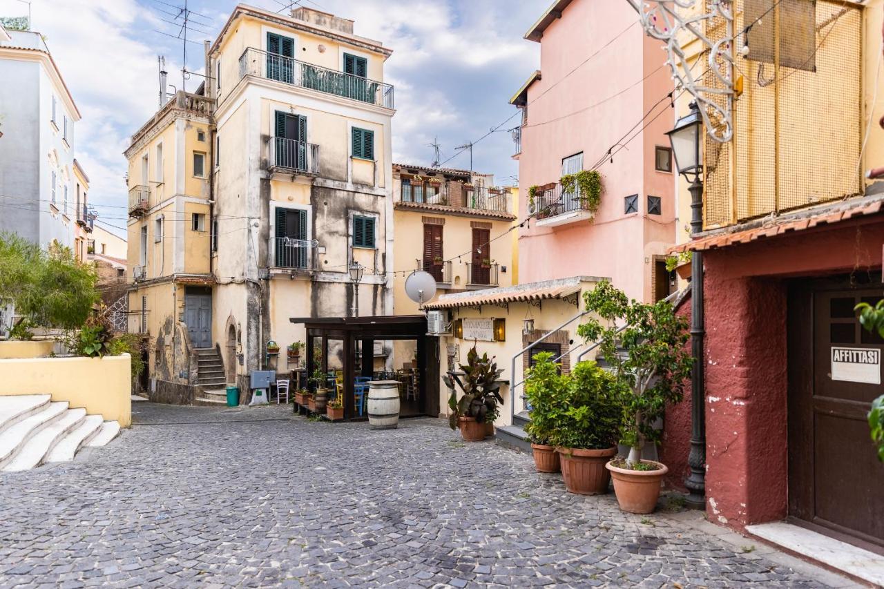 Bed and Breakfast La Torre 31 Formia Esterno foto